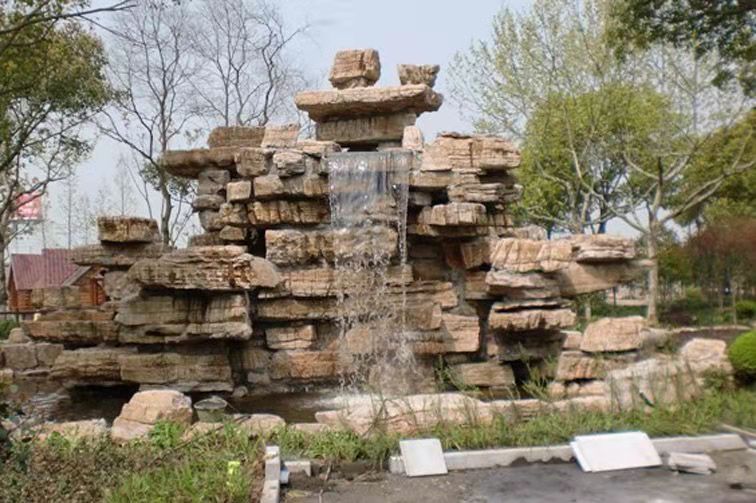 ��ɽ����